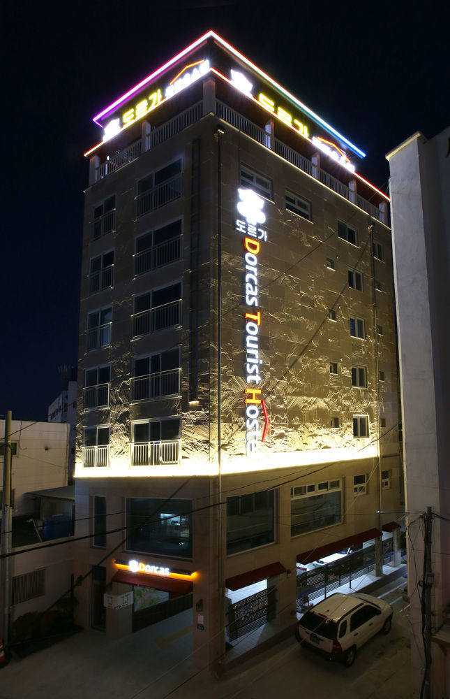 Dorcas Tourist Hostel Tongyeong Extérieur photo